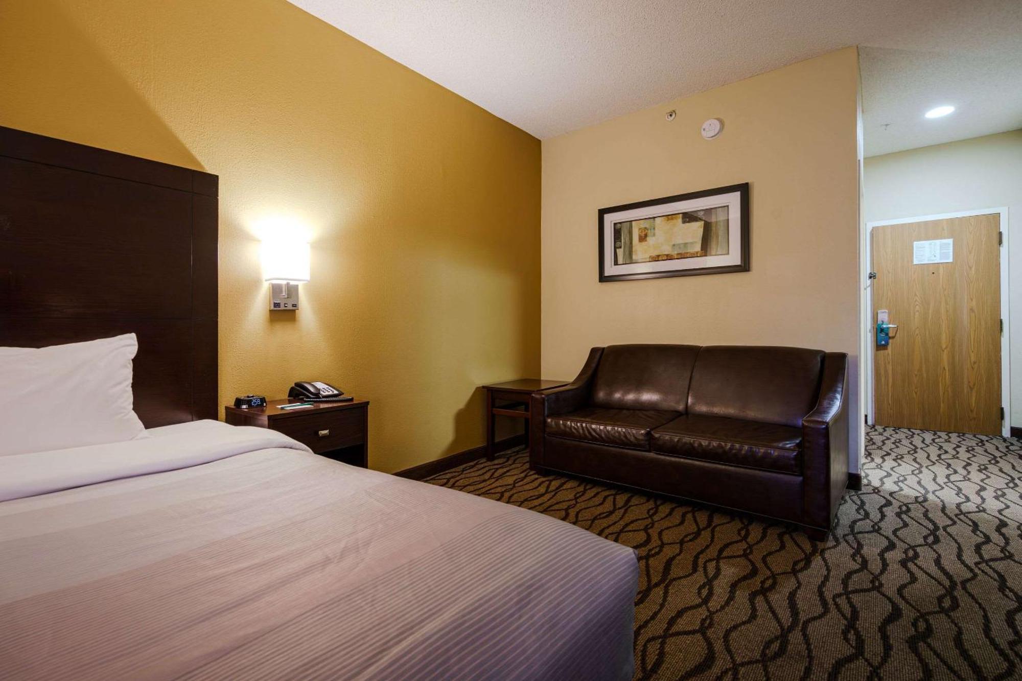 Inn Quality I-75 West Chester-north Cincinnati 2*