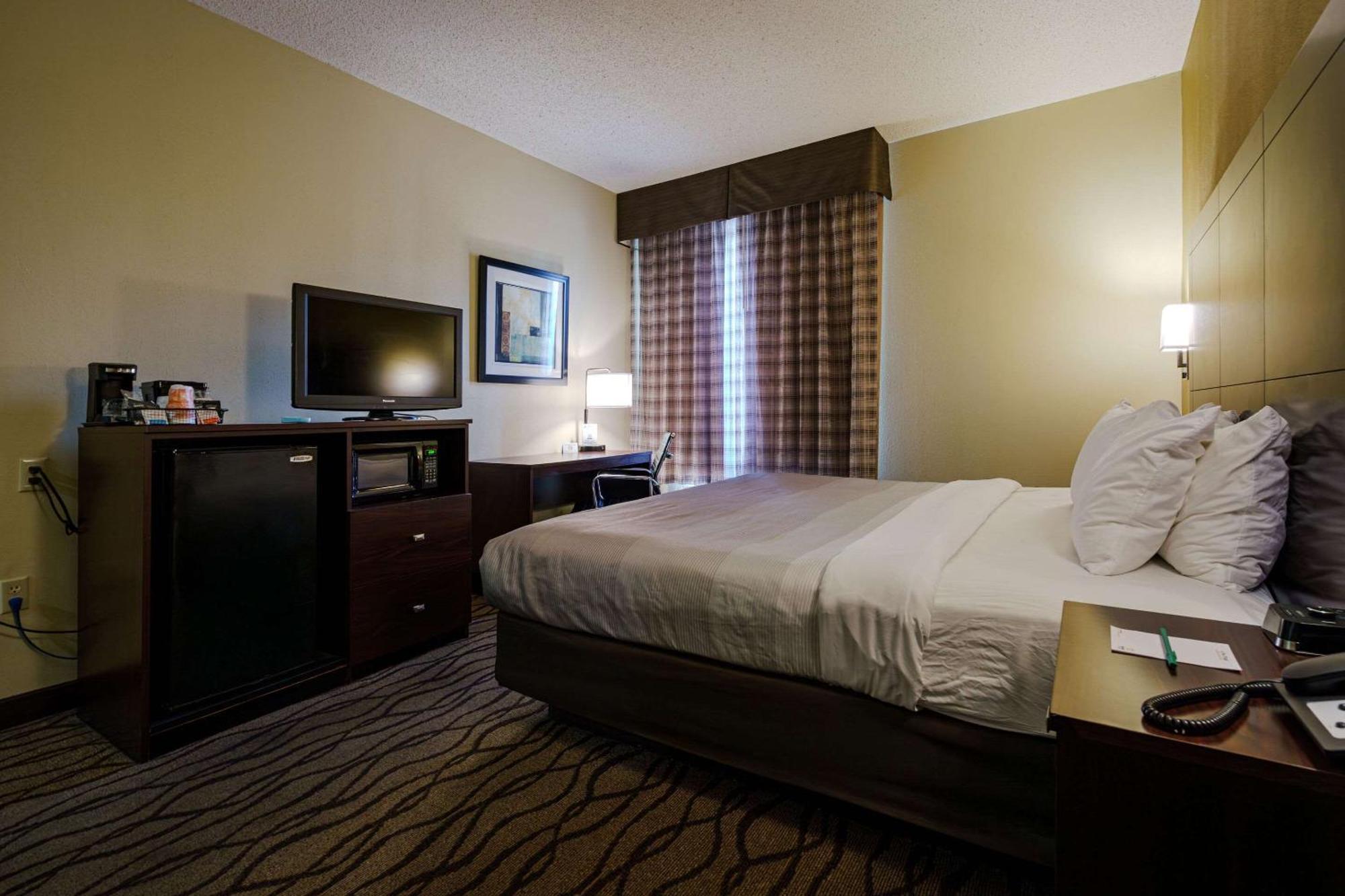 Quality I-75 West Chester-north Cincinnati Inn 2*